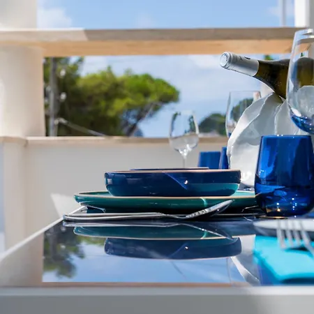 Blue Essence Apartment *