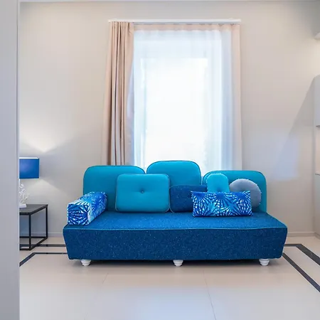 Blue Essence Apartman *