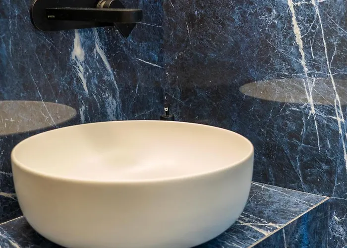 Blue Essence Apartman Capri